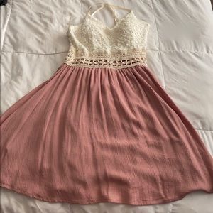 Women’s dress